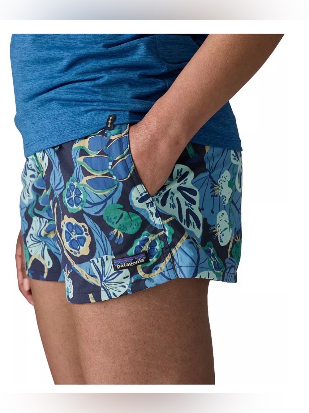 Patagonia Women’s Barely Baggies Shorts 2.5” , size XS
